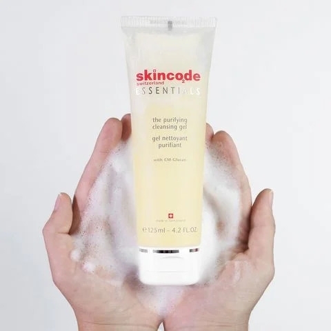 Skincode Purifying Cleansing Gel - Gel rửa mặt sạch sâu & tinh khiết làn da